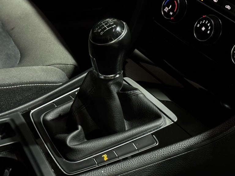 2015 Volkswagen Golf 1.4 TSI BlueMotion Tech ACT GT Hatchback 5dr Petrol Manual Euro 6 (s/s) (15 ...