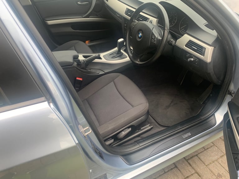 BMW, 3 SERIES, Saloon, 2009, Semi-Auto, 1995 (cc), 4 doors