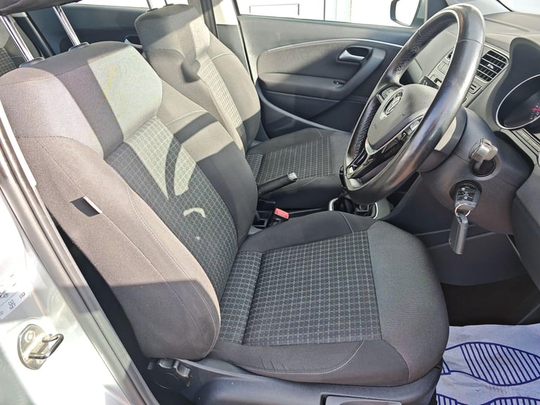 2015 Volkswagen Polo 1.2 TSI SE 5dr HATCHBACK PETROL Manual