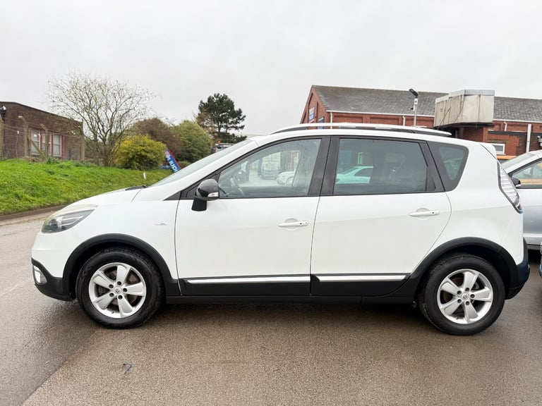 2015 Renault Scenic Xmod 1.5 dCi Dynamique TomTom Energy 5dr [Bose+][S/S] MPV Diesel Manual