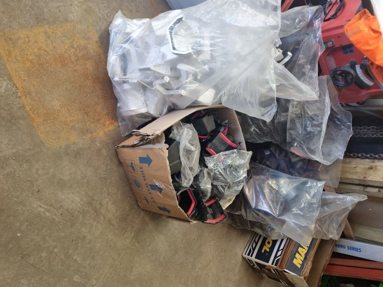 Gutters & Downpipes & Accessories & Bundle of PVC Trim