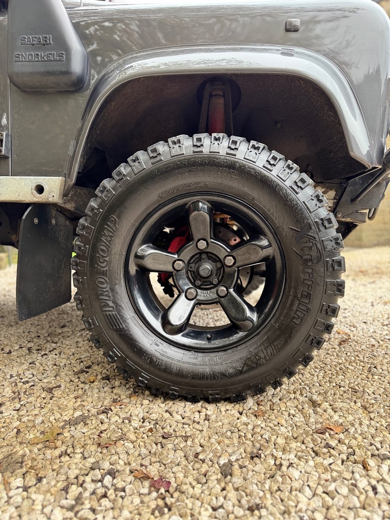 1997 P reg Land Rover Defender 90 300TDi 