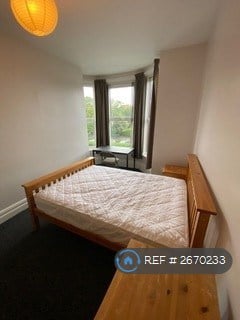 9 bedroom house in Wilmslow Road, Manchester, M20 (9 bed) (#2670233)