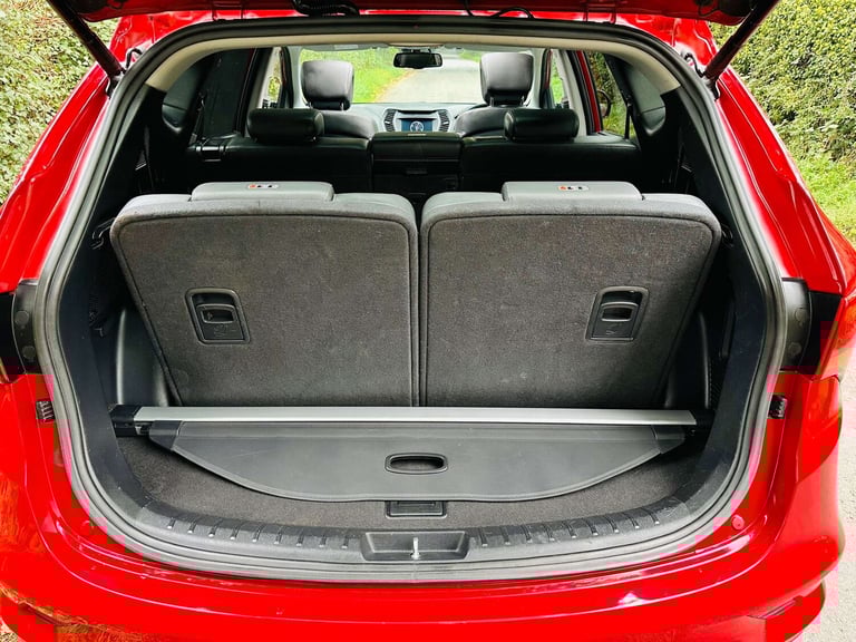 2016 Hyundai Santa Fe 2.2 Santa Fe Premium SE Blue Drive CRDi Auto 4WD 5dr SUV Diesel Automatic