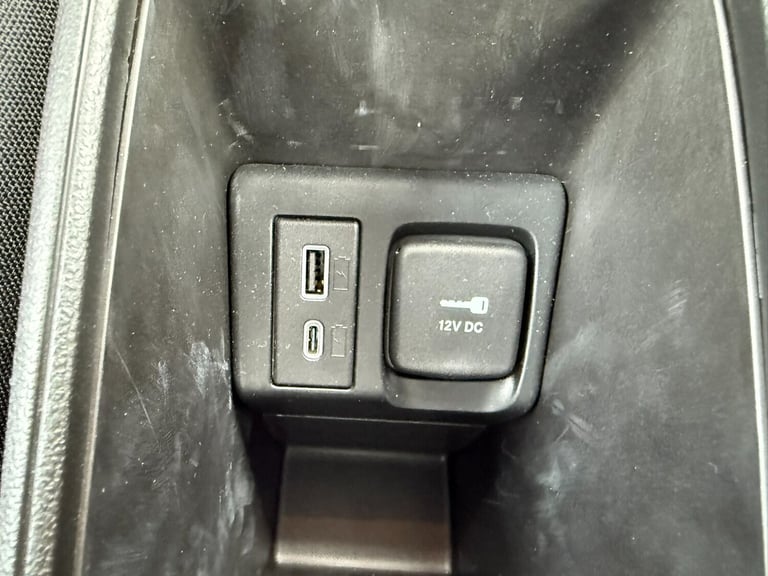 2024 Fiat 500 87kW Red 42kWh 3dr Auto Hatchback Electric Automatic