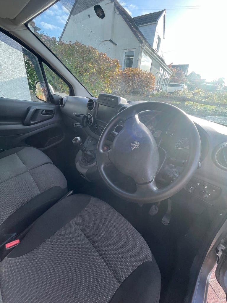 Peugeot, PARTNER, Panel Van, 2018, Manual, 1560 (cc)