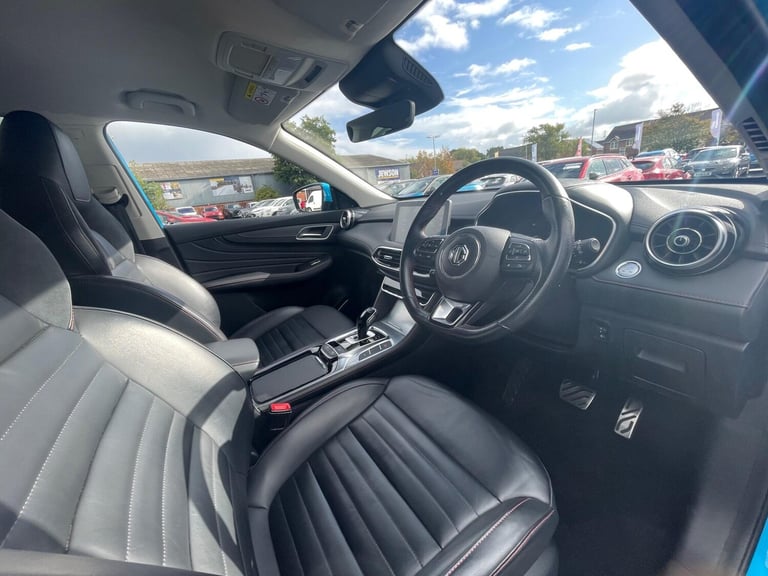 2023 MG MG HS 1.5 T-GDI 16.6kWh Trophy Auto Euro 6 (s/s) 5dr ESTATE Petrol/Electric Hybrid Automatic