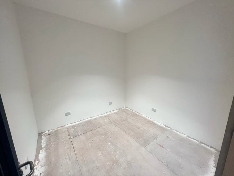 Office | Commercial Unit | Workspace | Creative Space in Leyton East London E10