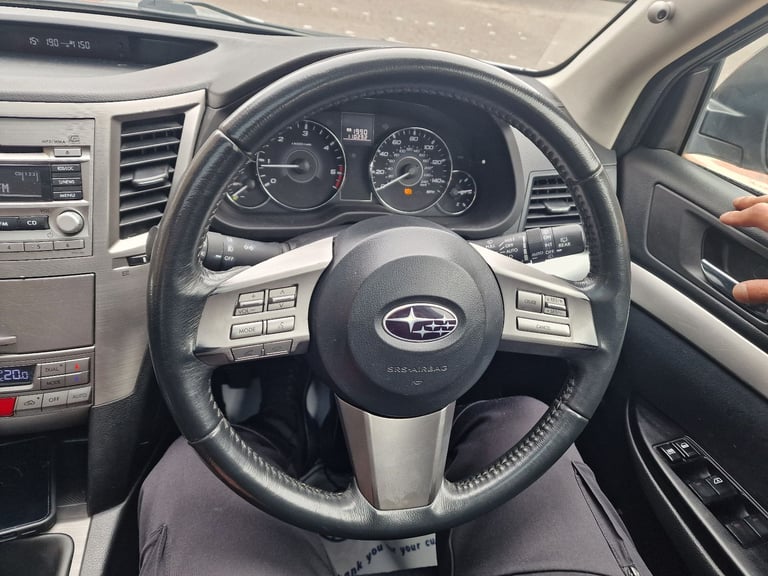 Subaru, OUTBACK,all wheels drives Estate, 2011, Manual, 1998 (cc), 5 doors