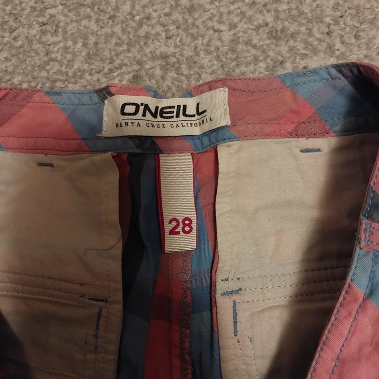 O’Neill Vintage Check Retro Board Shorts Size 28