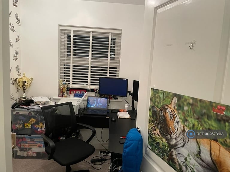 3 bedroom house in Autumn Way, West Drayton, UB7 (3 bed) (#2673913)