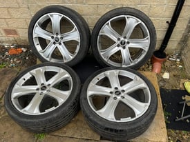 22 Inch Alloy Wheels and Tyres - 5x130 - Audi Q7, Porsche Cayenne