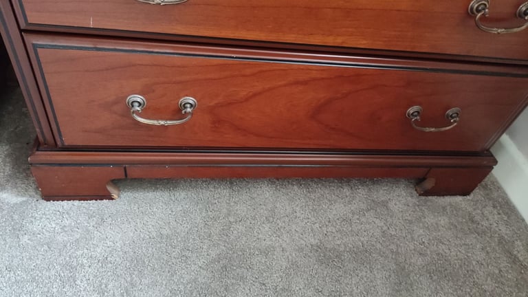 J.E.Coyle bedroom furniture set (bedside table*2, chest of drawers and headboard)