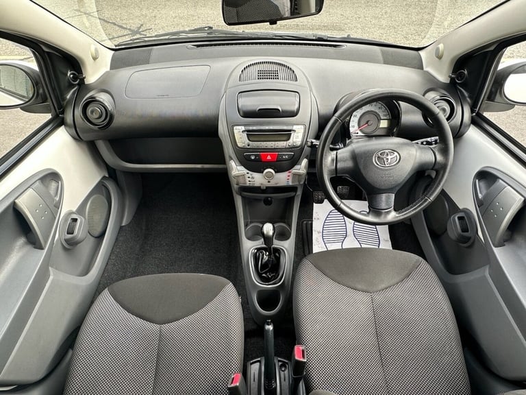 2011 Toyota AYGO 1.0 VVT-i Go Hatchback 5dr Petrol Manual Euro 5 (67 ps) Hatchback Petrol Manual