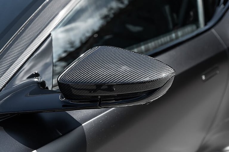 2023 Aston Martin DBS SUPERLEGGERA 770 ULTI V12 Ultimate COUPE PETROL Automatic