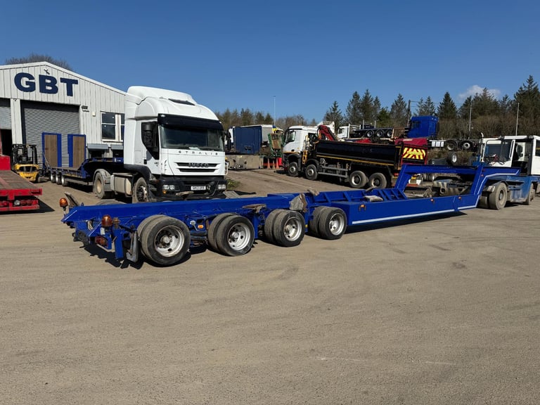 4 axle extending boat trailer 