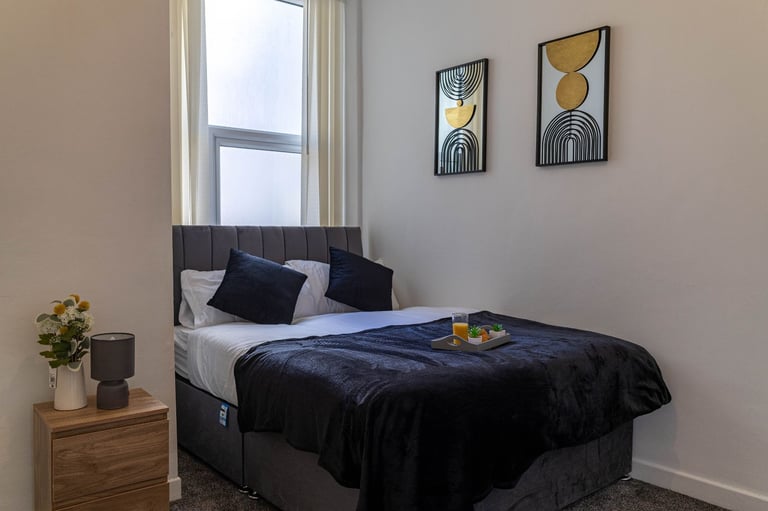Flat 3 Blackpool | Furnished 1-BR Flat in Blackpool | Wi-Fi, Kitchen