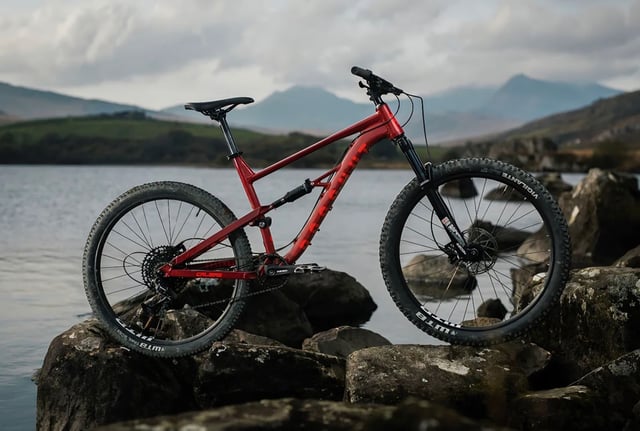 CALIBRE BOSSNUT WHEEL MOUNTAIN BIKE ENDURO