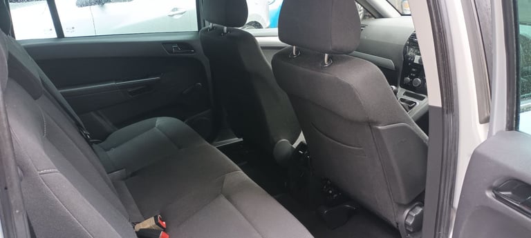 Vauxhall, ZAFIRA, MPV, 2011, Manual, 1598 (cc), 5 doors