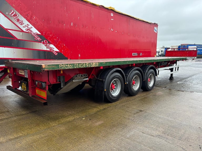 Flat trailer Dennison drum brakes Extendable Other