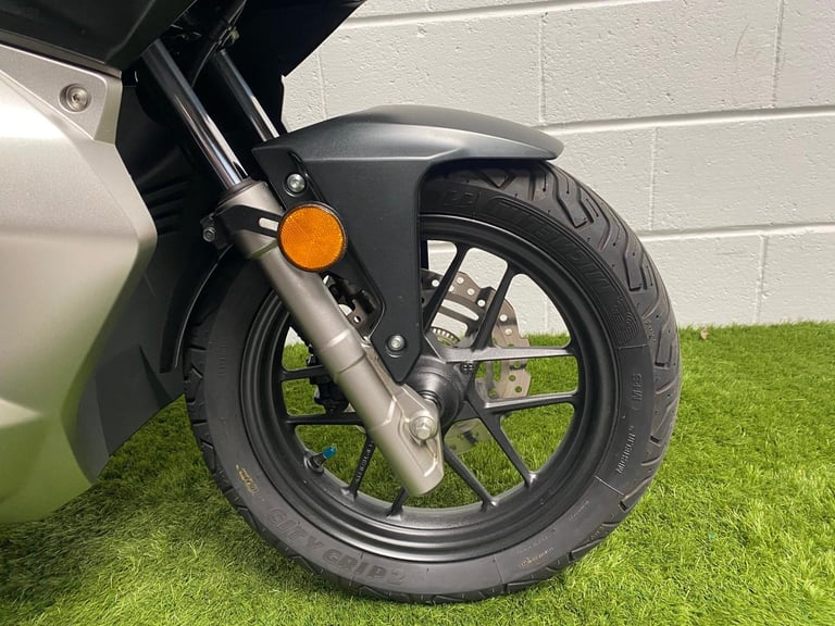 Honda ADV150 Stop/Start Automatic