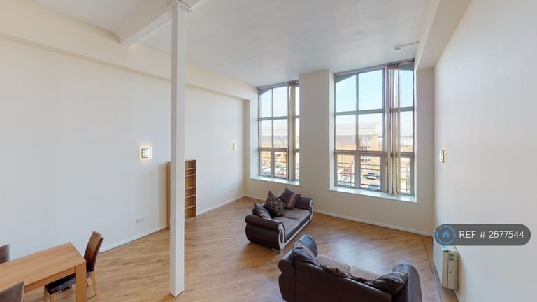 image for 2 bedroom flat in Centenary Mill Court, Preston, PR1 (2 bed) (#2677544)