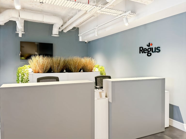 Belfast - BT2 7SL, Find office space in Regus Great Victoria Street for 3 people