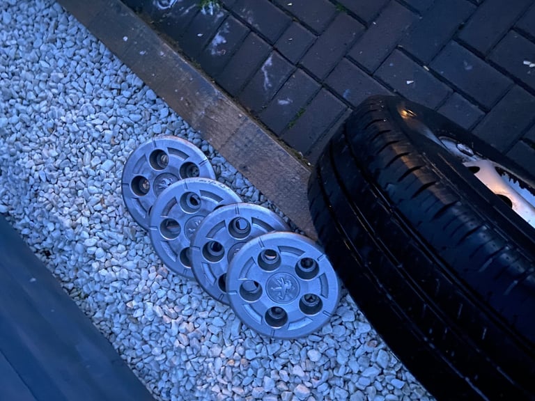 Boxer/relay/ducato wheels 5x130 - very good tyres 