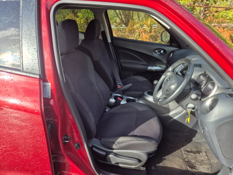 2012 Nissan Juke 1.6 Acenta 5dr [Premium Pack] HATCHBACK Petrol Manual