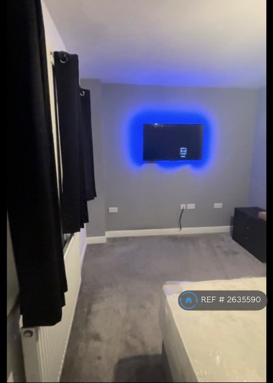 3 bedroom house in Hulton Vale, Bolton, BL3 (3 bed) (#2635590)
