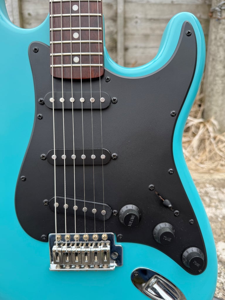 Custom Stratocaster electric guitar professionally setup & new strings 
