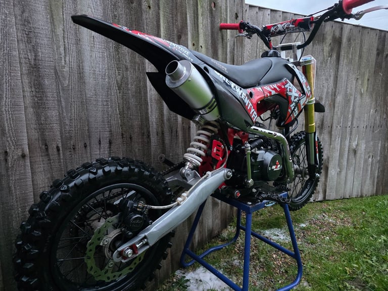 Pit bike, M2R Racing KXF125cc 14/12