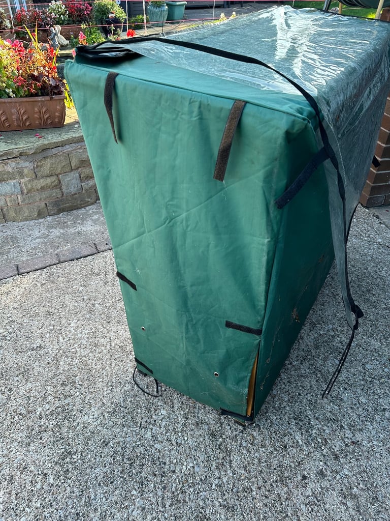 Twin level Guinea Pig hutch 