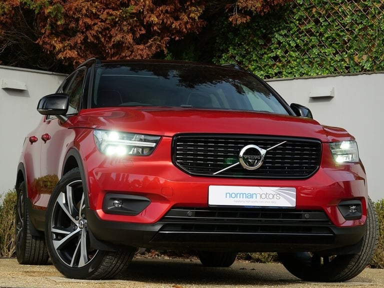 2020 Volvo XC40 1.5h T5 Twin Engine Recharge 10.7kWh R-Design Pro SUV 5dr Petrol Plug-in Hy SUV H...