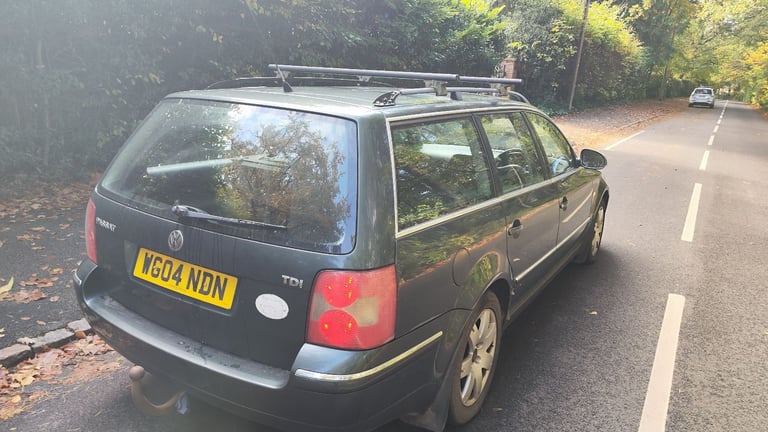 VW Passat Estate 1.9 TDI PD 130 - Image 4