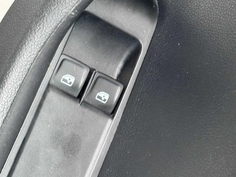 2016 Skoda Fabia 1.2 TSI Colour Edition 5dr Manual Hatchback Petrol Manual