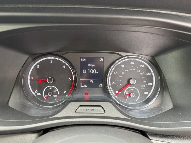 2022 Volkswagen Transporter 2.0 TDI 150 Highline Kombi Van 4MOTION WINDOW VAN DIESEL Manual