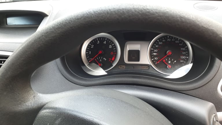 Renault, CLIO, Hatchback, 2012, Manual, 1149 (cc), 5 doors