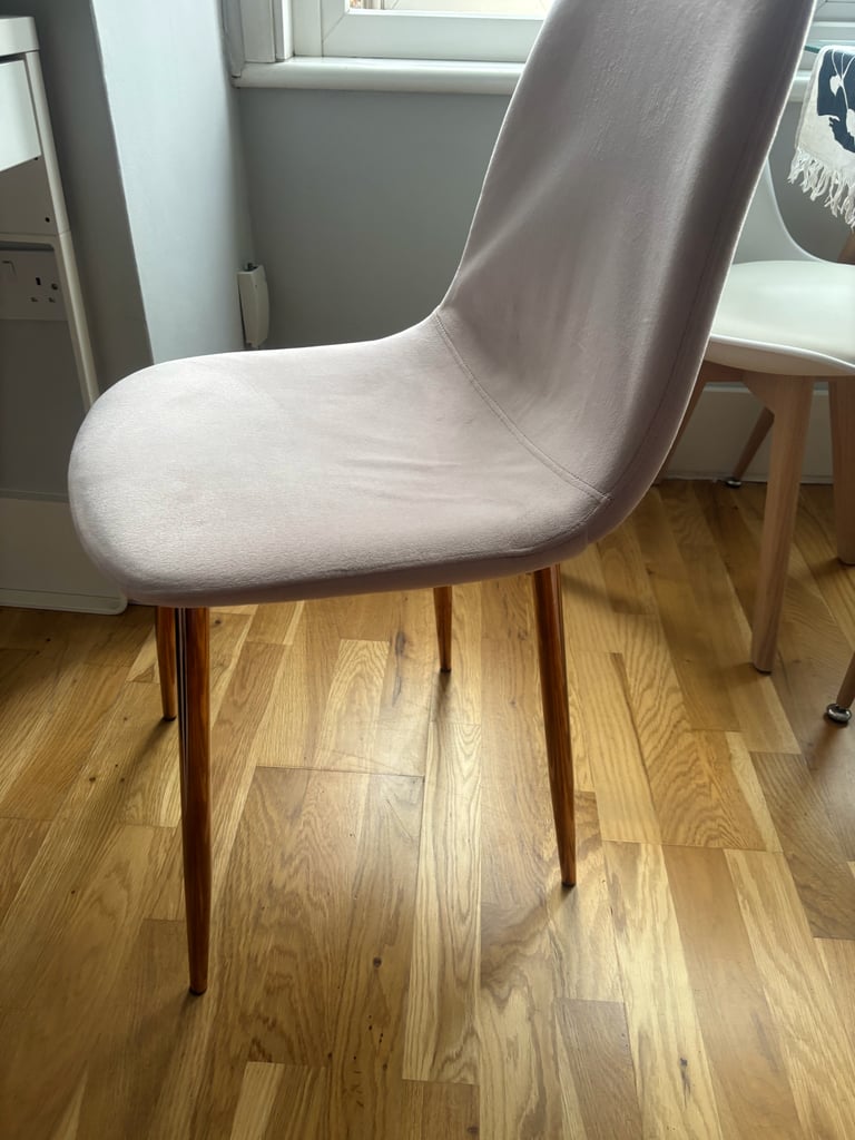 image for Pink Office Chair – Cute, Comfy & Stylish