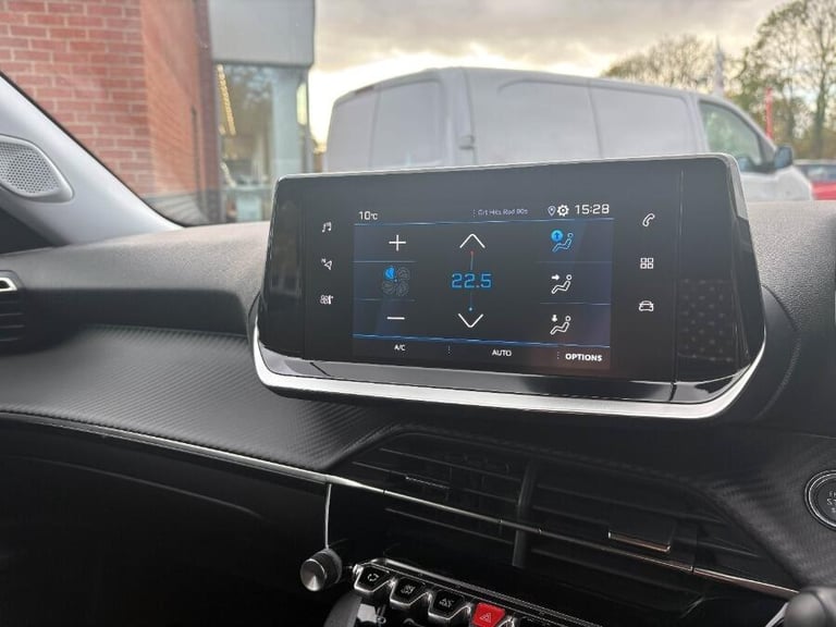 2022 Peugeot 2008 1.2 Puretech Allure Premium Suv 5dr Petrol Manual Euro 6 (s/s) (100 Ps) HATCHBA...