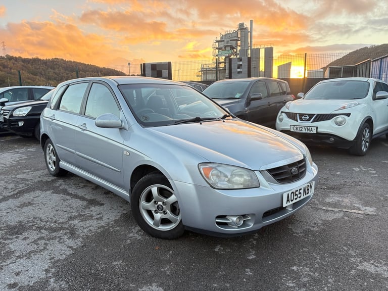 image for 2005 Kia Cerato 1.6 LX 5dr AUTOMATIC - New Mot On sale - HATCHBACK Petrol Automatic