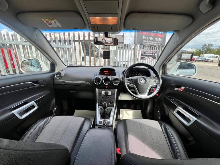 2013 Vauxhall Antara 2.4 Exclusiv 2WD Euro 5 5dr HATCHBACK Petrol Manual