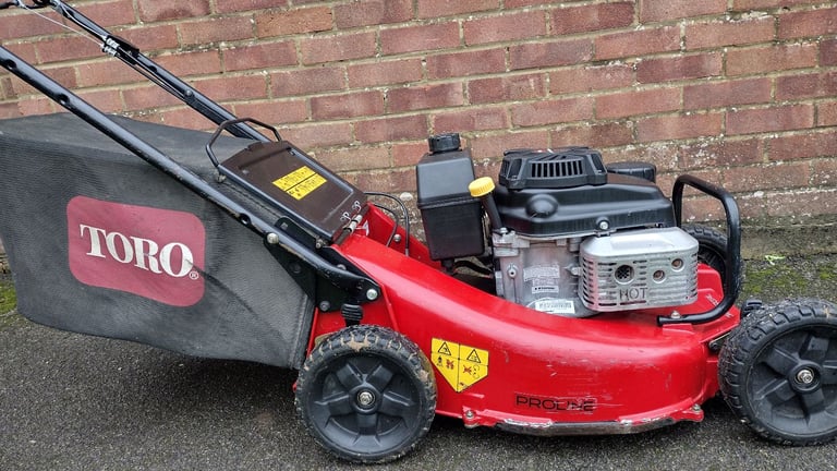 TORO PROLINE COMMERCIAL (22280) Petrol Lawn Mower 2018 (purchased new in 2019)