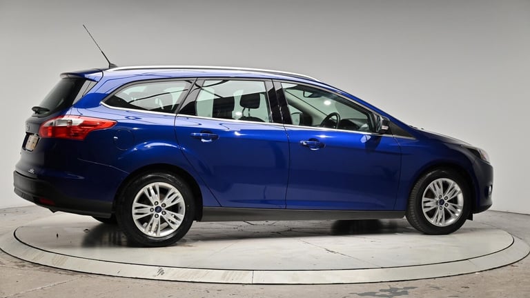 2013 Ford Focus 1.6 Titanium Navigator Powershift Euro 5 5dr ESTATE Petrol Automatic