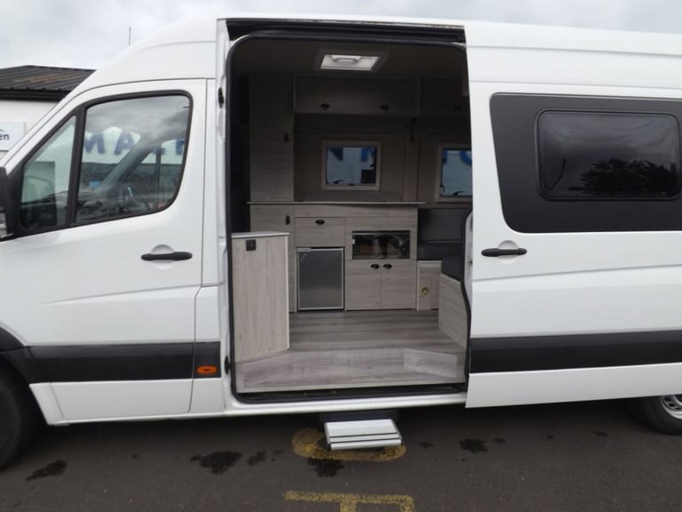 2016 Volkswagen Crafter 2.0 TDI CR35 Panel Van 4dr Diesel Manual L2 H3 (234 g/km, 134 bhp) MOTORH...