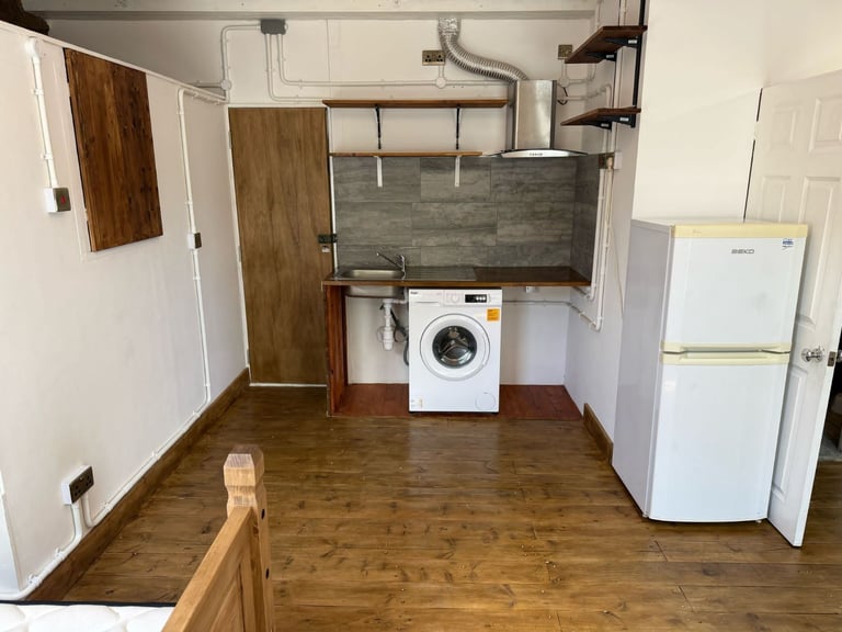  BRAND NEW STUDIO FLAT  VANSTON PLACE FULHAM SW6