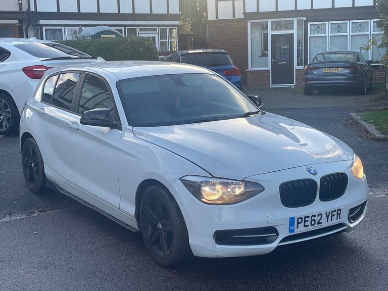 BMW, 1 SERIES, Hatchback, 2012, Manual, 1598 (cc), 5 doors