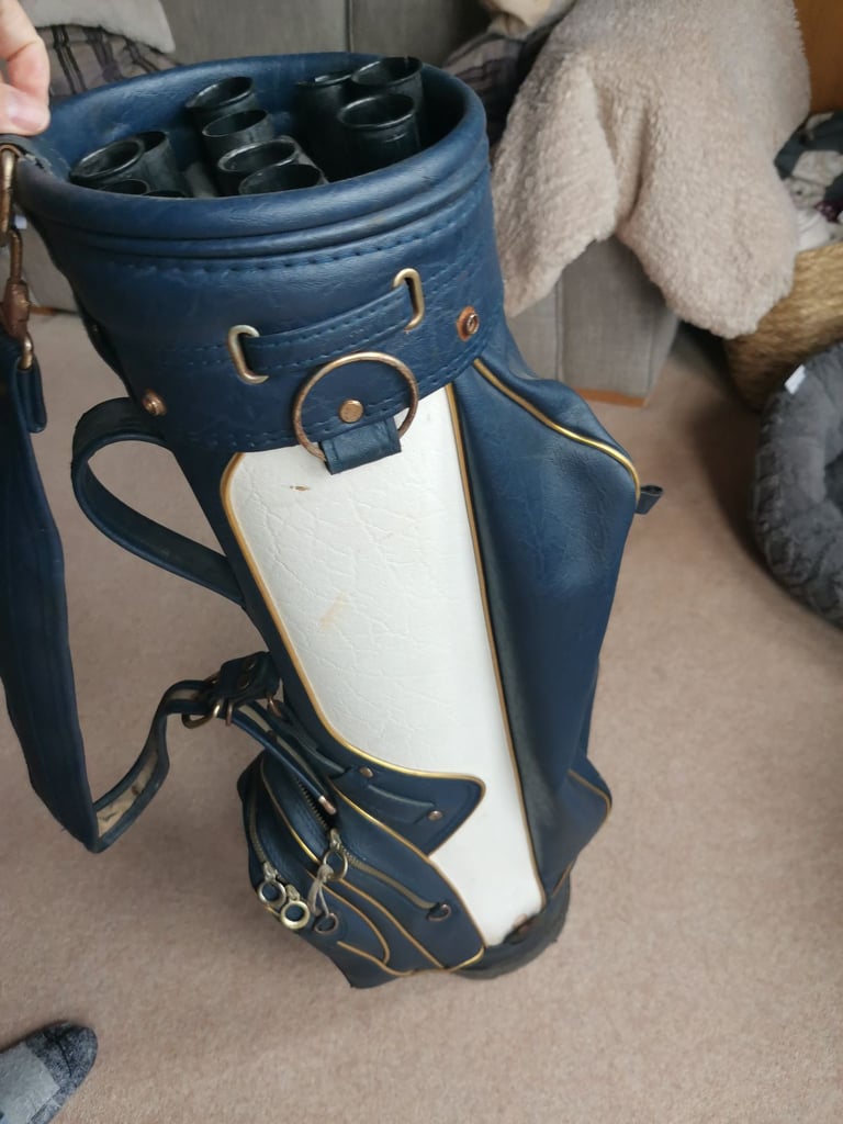 Vintage golf bag. Titleist