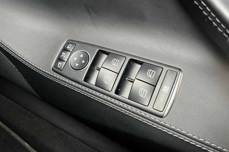 2020 Tesla Model S (Dual Motor) Long Range Hatchback 5dr Electric Auto 4WD (417 bhp) Hatchback El...