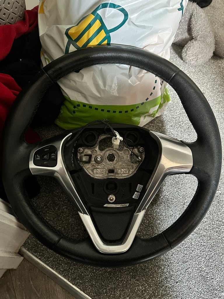 Fiesta leather steering wheel